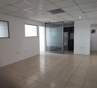 Oficina en renta en Edificio Torino de 101 metros
