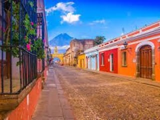 Casa en Venta – Casco de Antigua Guatemala - 2