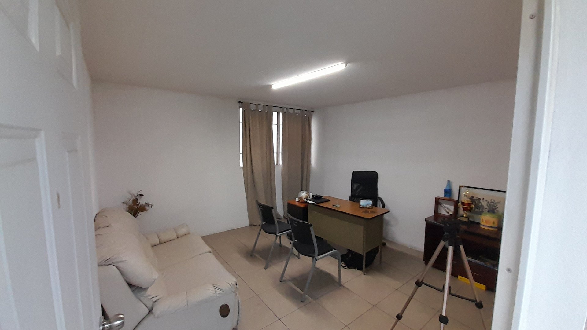 Alquiler de Oficinas en zona 10 Ciudad de Guatemala