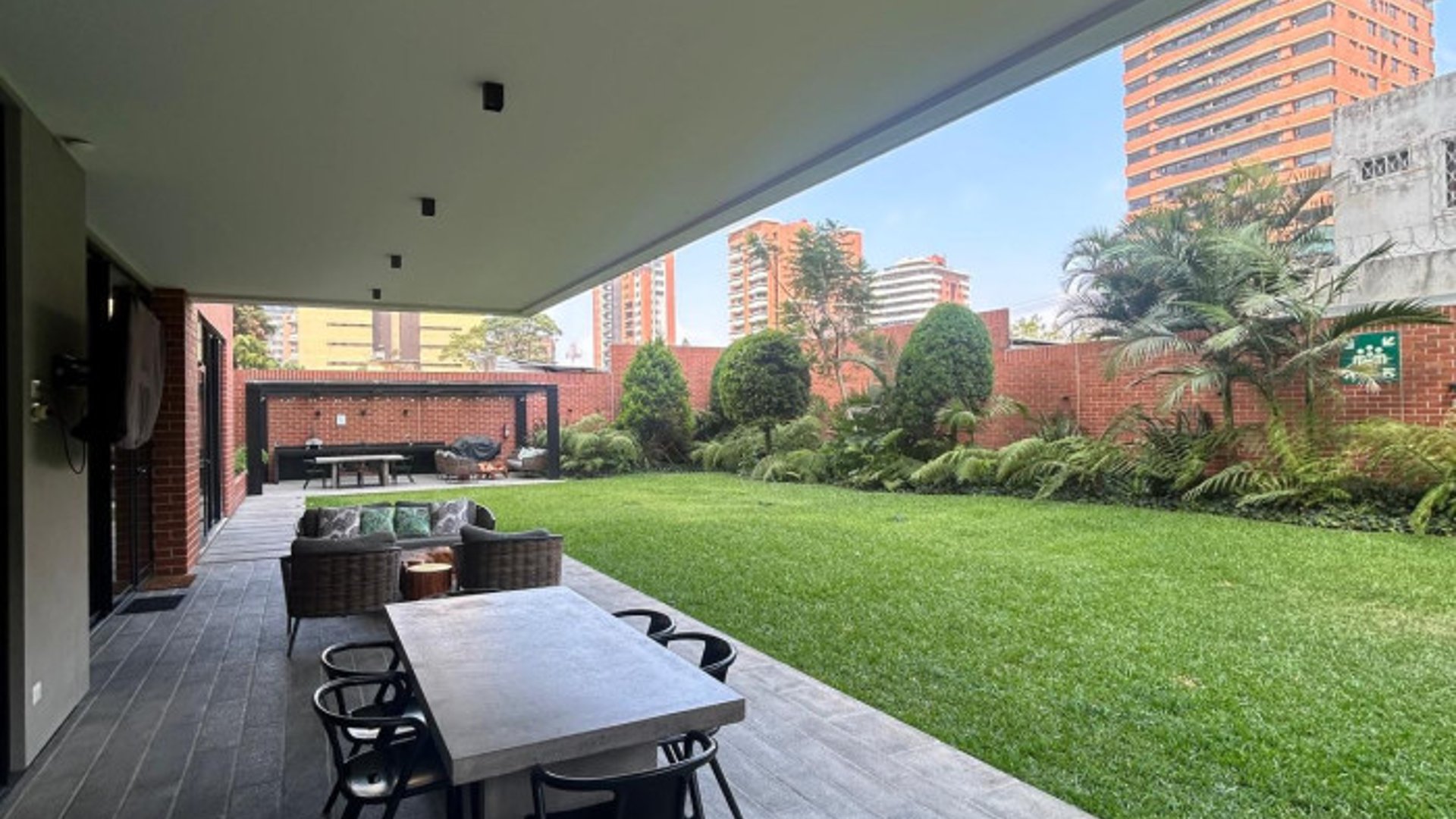 Apartamento en renta en zona 14 - Miniatura 8