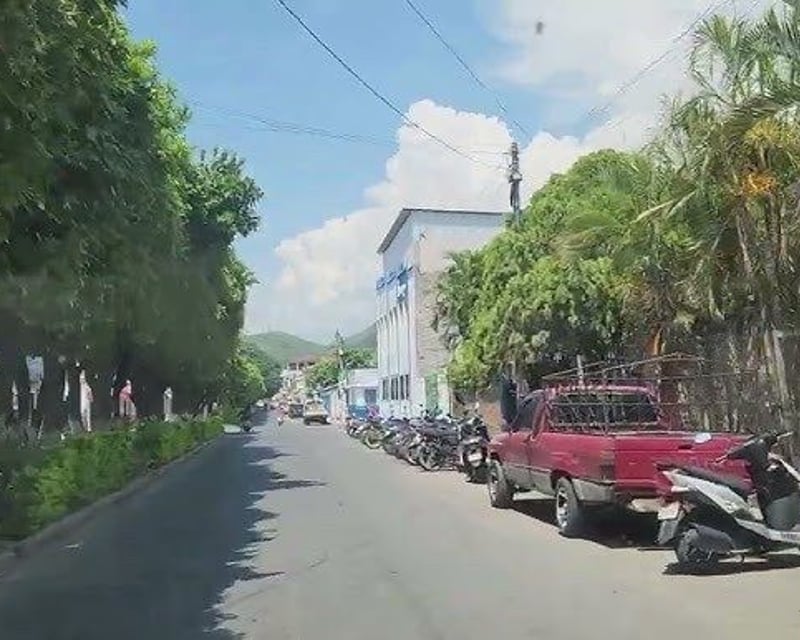 Terreno en Venta sobre calle principal El Rancho