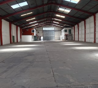 Bodega en renta en zona 2 de Mixco A 150 mts de la Roosevelt  Ref-5802