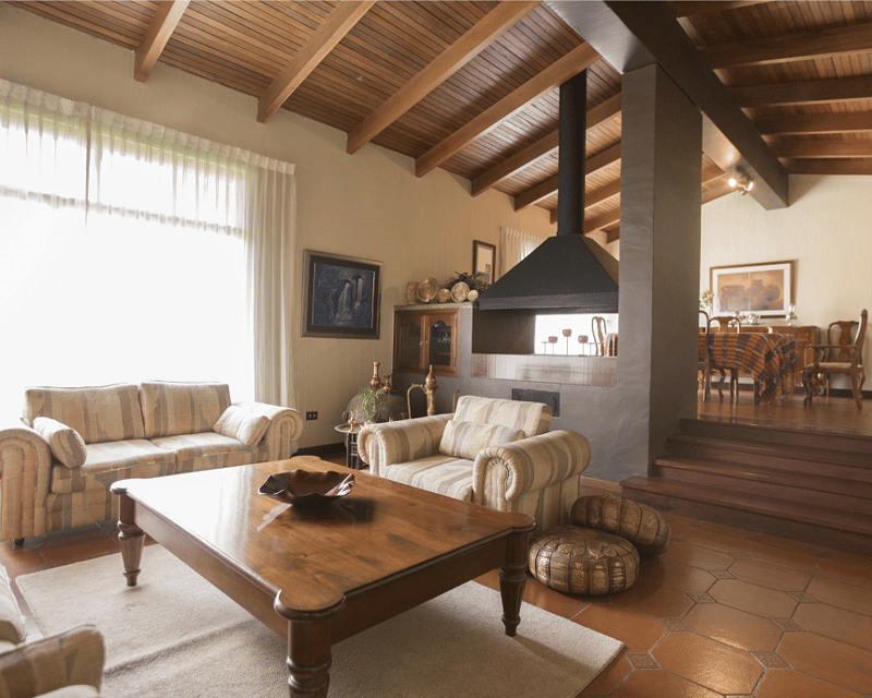 CASA EN VENTA DE UN NIVEL EN STA ROSALIA
