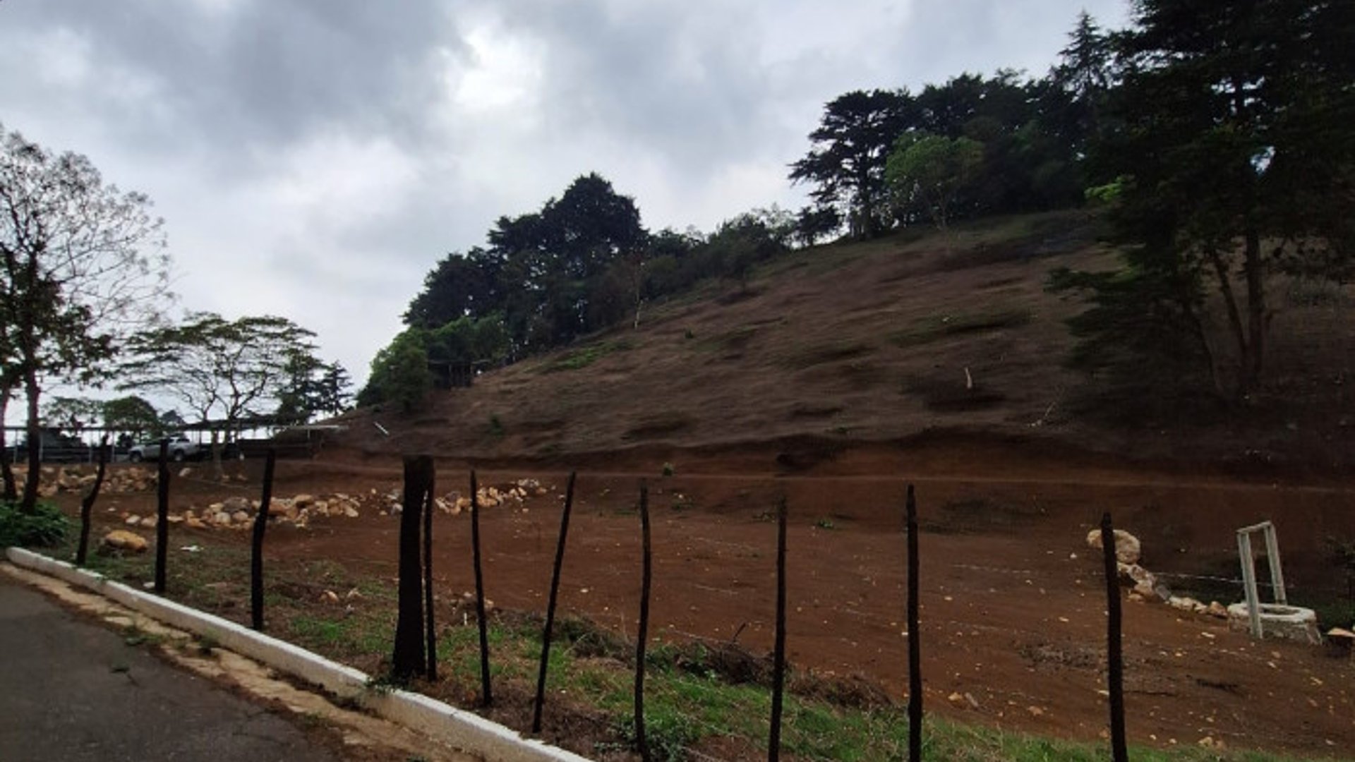 Terreno comercial en renta Santa Catarina Pinula - Miniatura 2