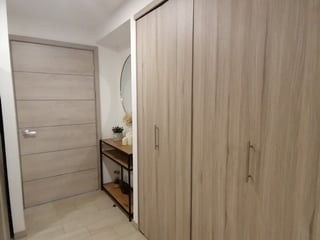 Apartamento en Venta Zona 12 por Plaza Madero - Image 7