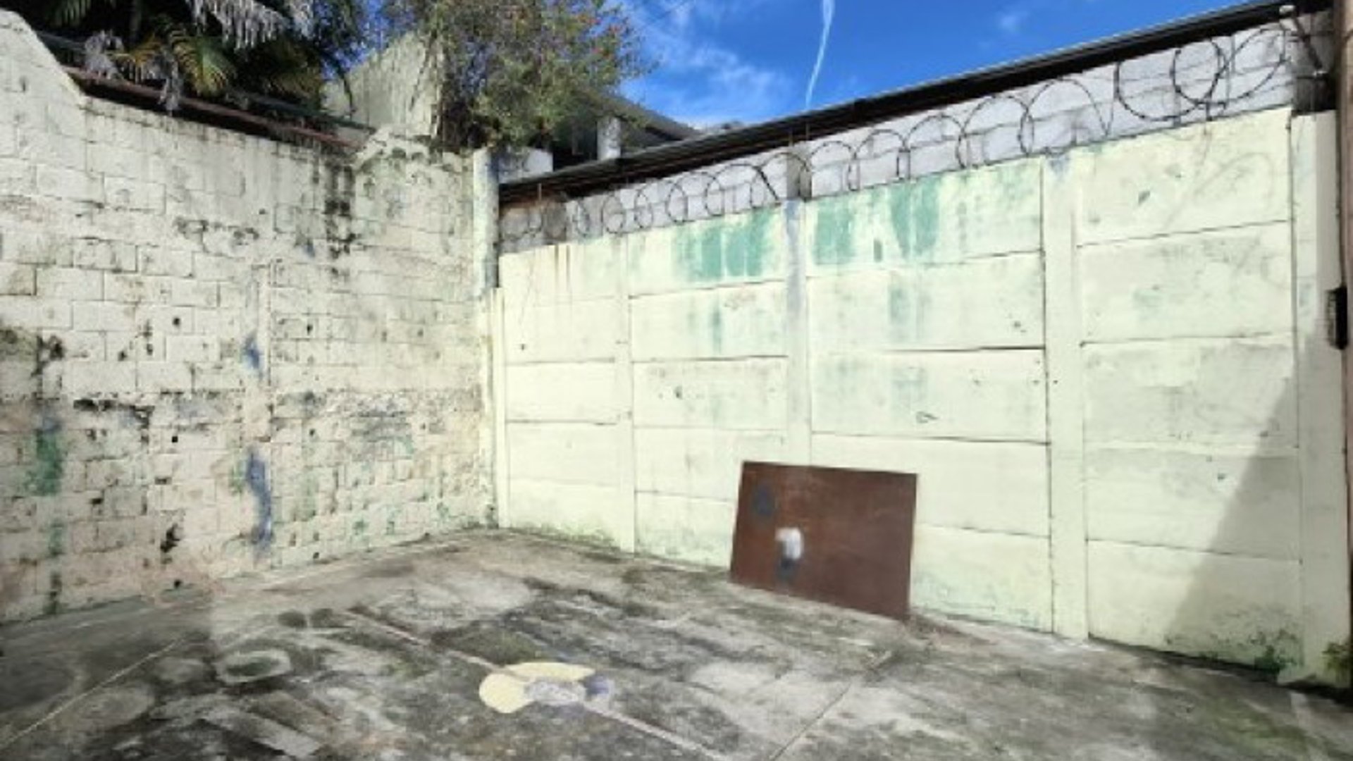 Ofi-Bodega en Venta San Cristóbal Zona 8 de Mixco - Miniatura 22