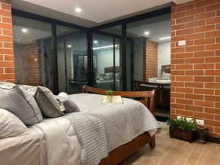 Apartamento en Venta en Zona 14, Sector la Villa - Image 8