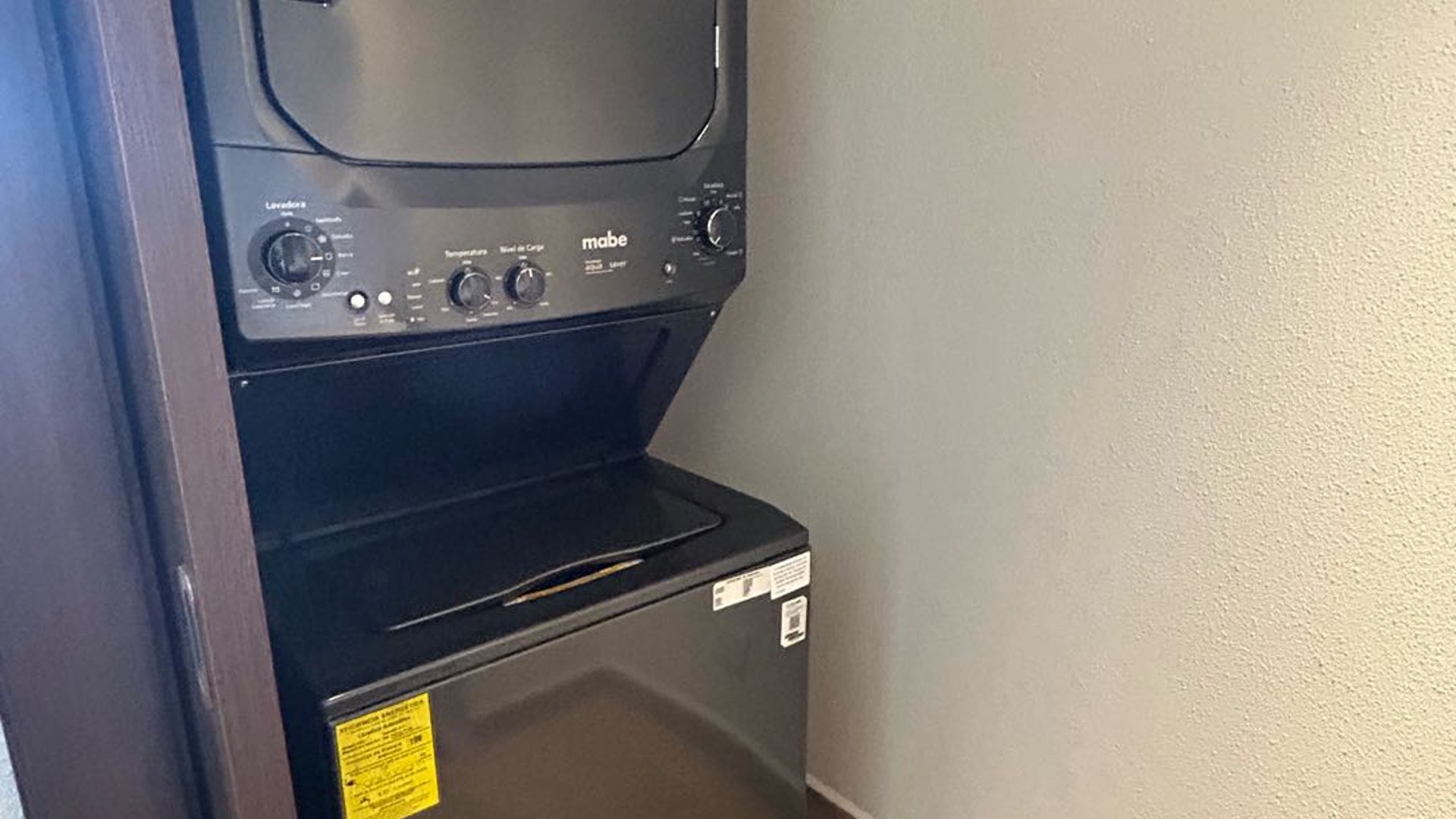 Apartamento en Renta  en Edificio  San Isidro 2021, Zona 16 - Miniatura 11