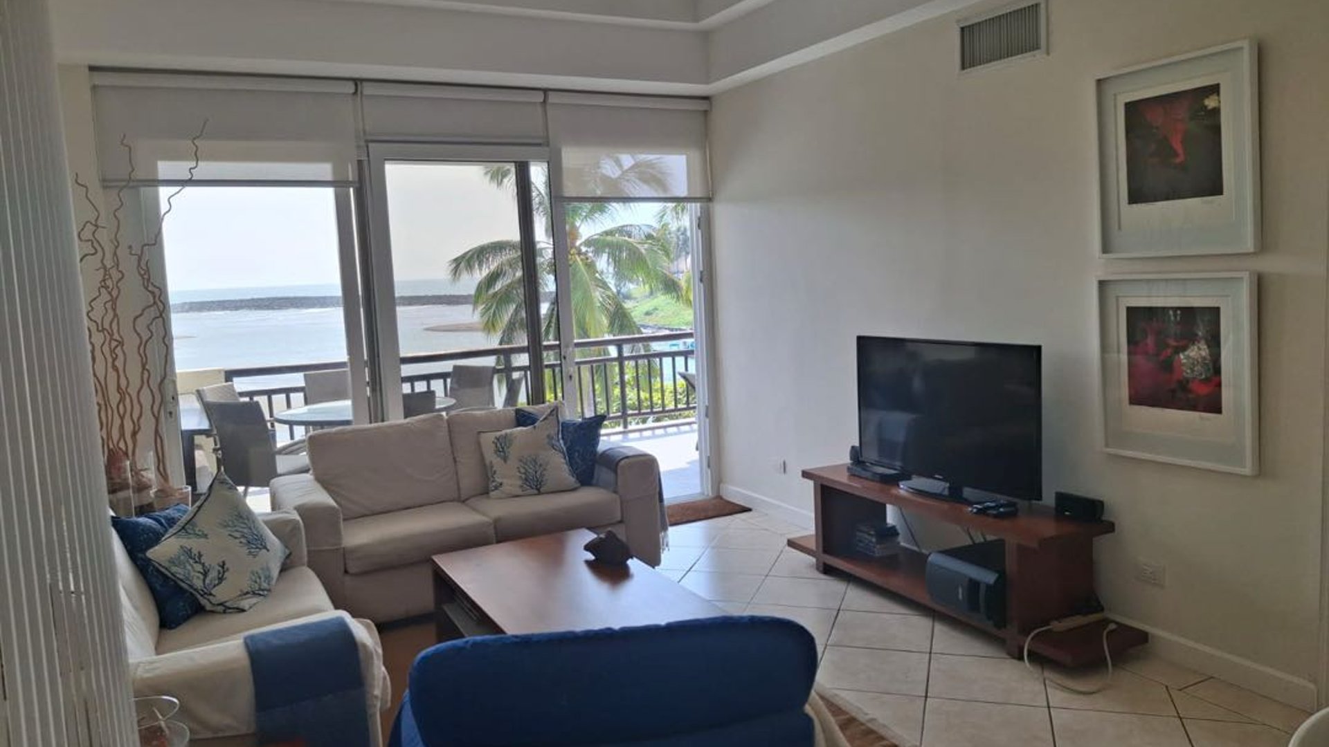 Apartamento en venta remodelado en Juan Gaviota, Marina del Sur