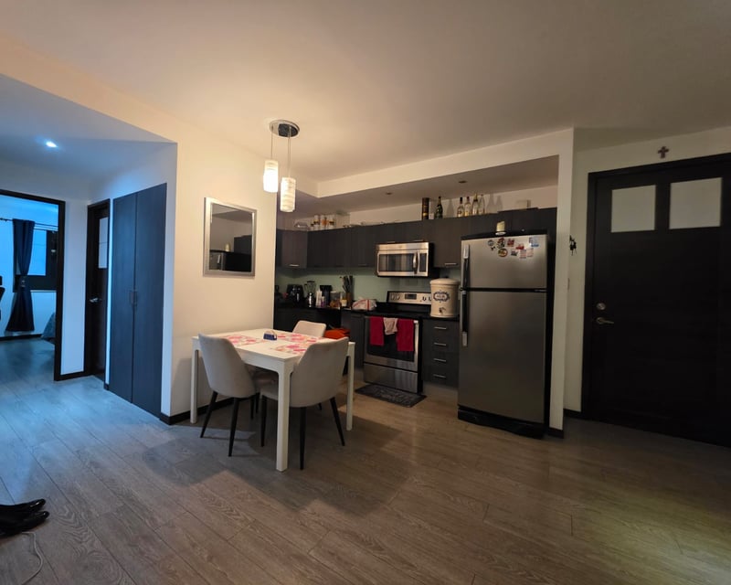 Apartamento de 1 habitación en zona 10 ideal para roomie Ref-5781