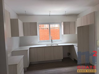 Casa en condominio en Venta, Carretera a El Salvador (V10086/V10087) - 2