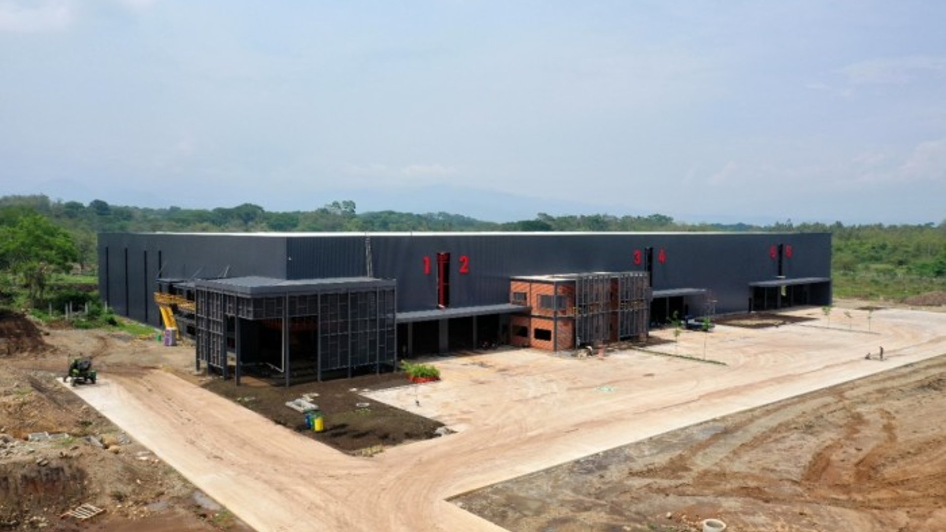 Venta o Renta de Bodega Industrial km 72 Ruta Pacífico - Miniatura 2