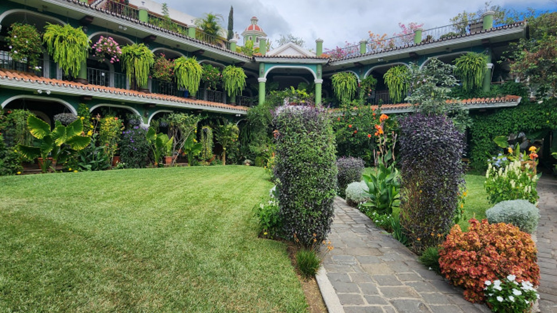 Hotel en venta muy cerca de Antigua Guatemala - Miniatura 11