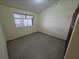 Casa de Esquina en Venta – Zona 12 - 5