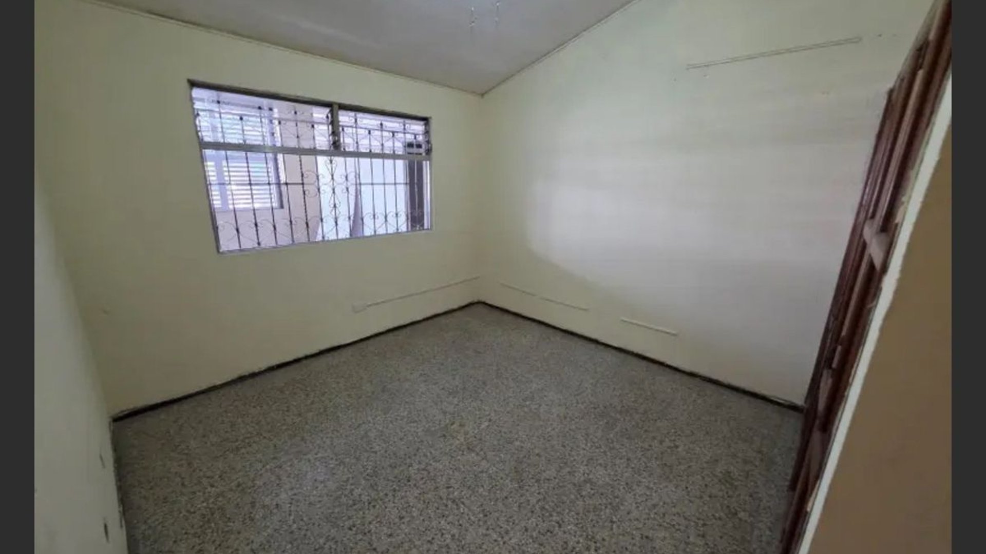 Casa de Esquina en Venta – Zona 12 - Miniatura 5
