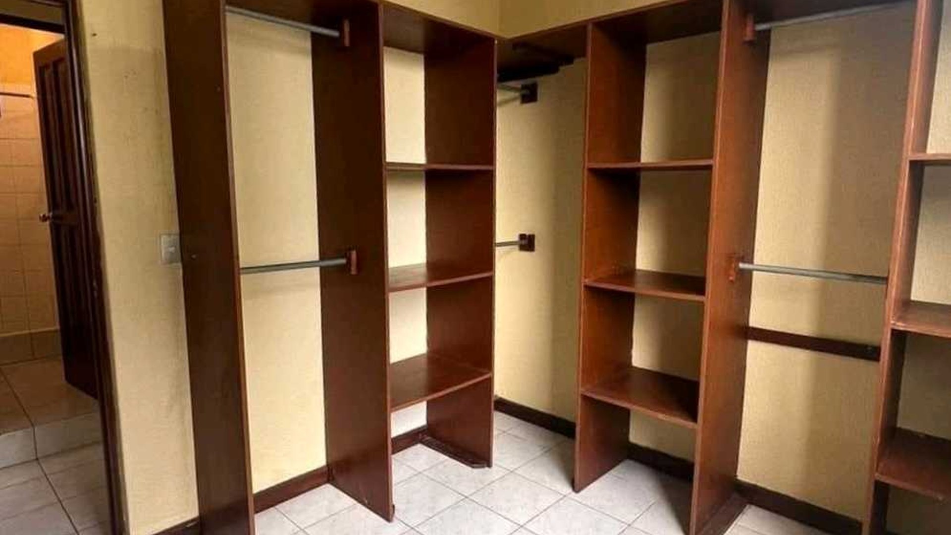 APARTAMENTO EN ALQUILER????Condominio Valles de Acatán, Zona 16 - Miniatura 8
