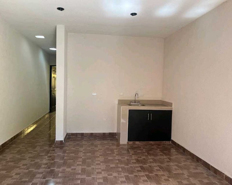 CASA EN RENTA – PRADOS DE SAN JOSÉ