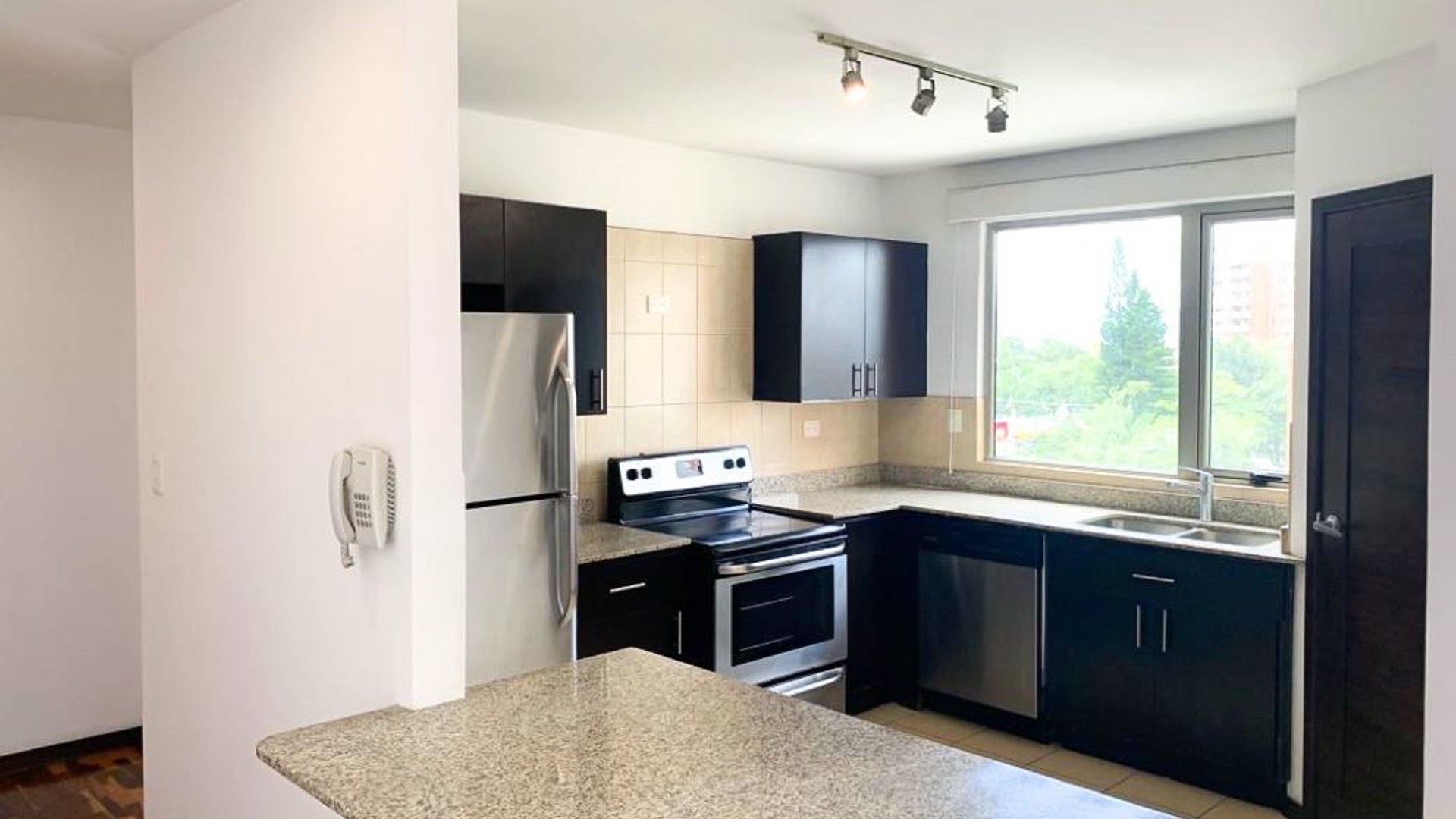 Apartamento en Renta  Zona 14 Torre Quattro - Miniatura 10