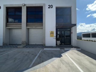 Ofibodega en Venta- Zona 4 de Mixco - Image 7