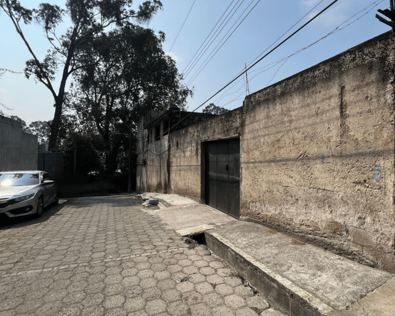 Casa en venta para uso comercial e industrial