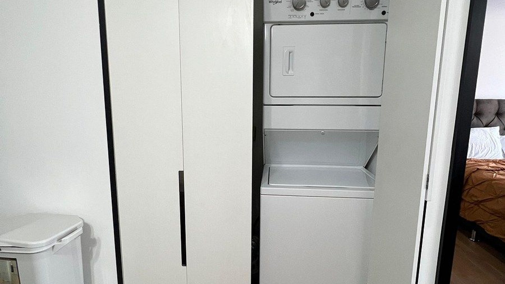 Apartamento en Renta - Céntrico Zona 5 Torre 3 - Miniatura 5