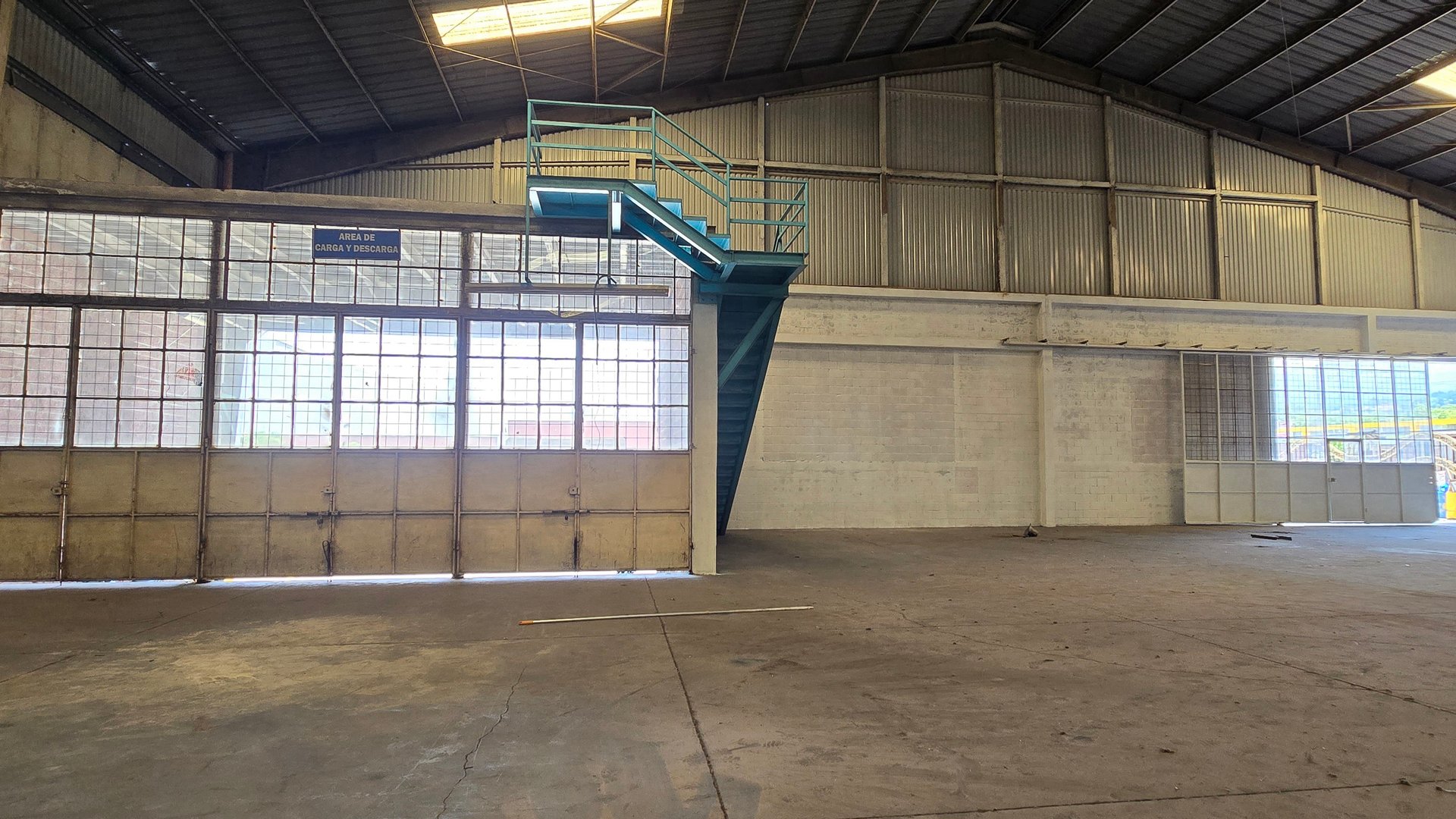 Bodega en renta en Palín Km. 38.5 de 3,160m - Miniatura 5