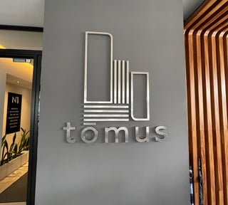 📍 APARTAMENTO EN RENTA – 3 HAB | EDIFICIO TOMUS | ZONA 15