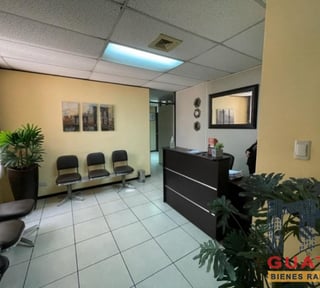 Oficina en Renta, Zona 10 (R8360)