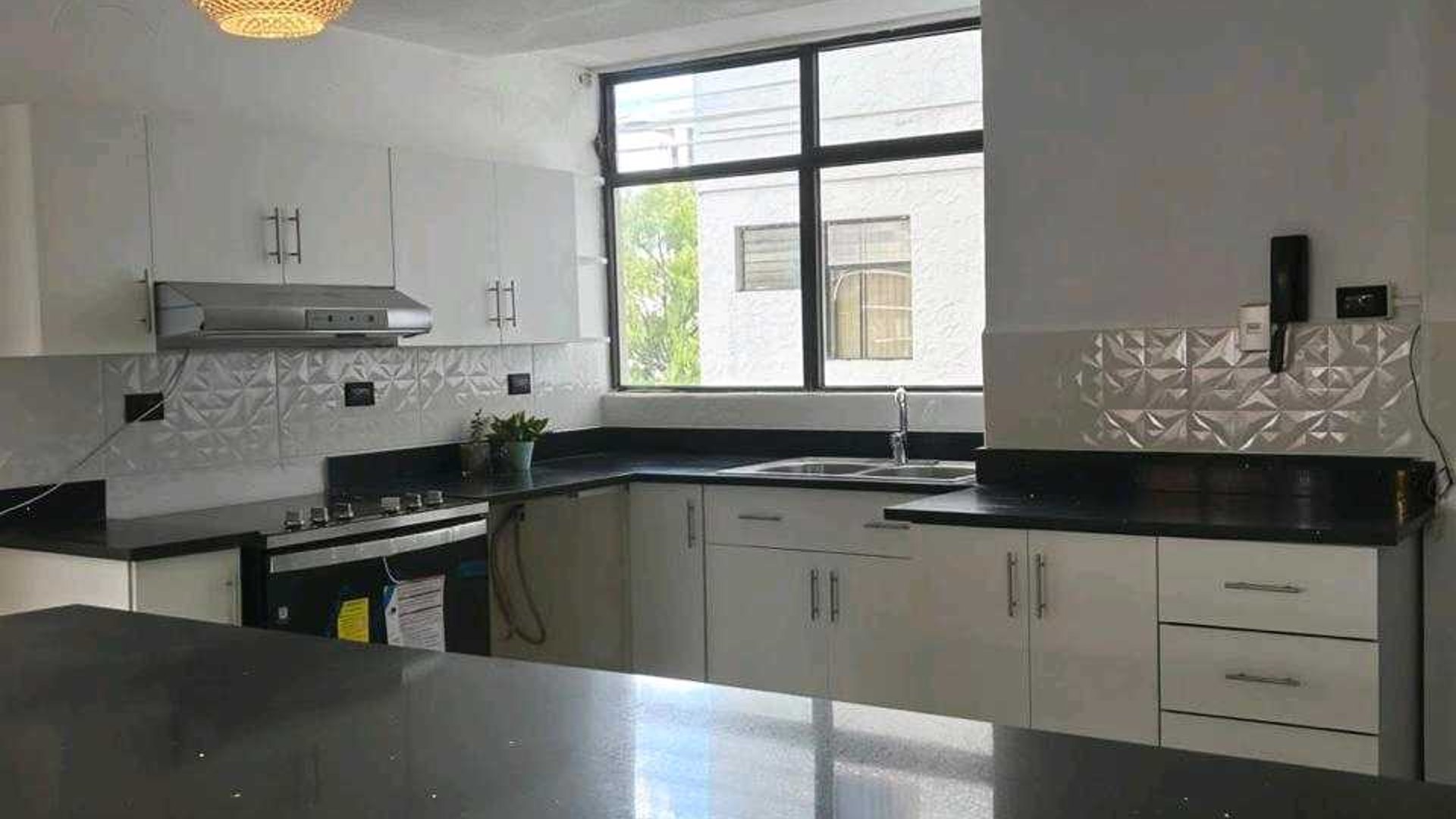 APARTAMENTO EN ALQUILER ????Edificio Las Hadas, zona 15 VH1 - Miniatura 9