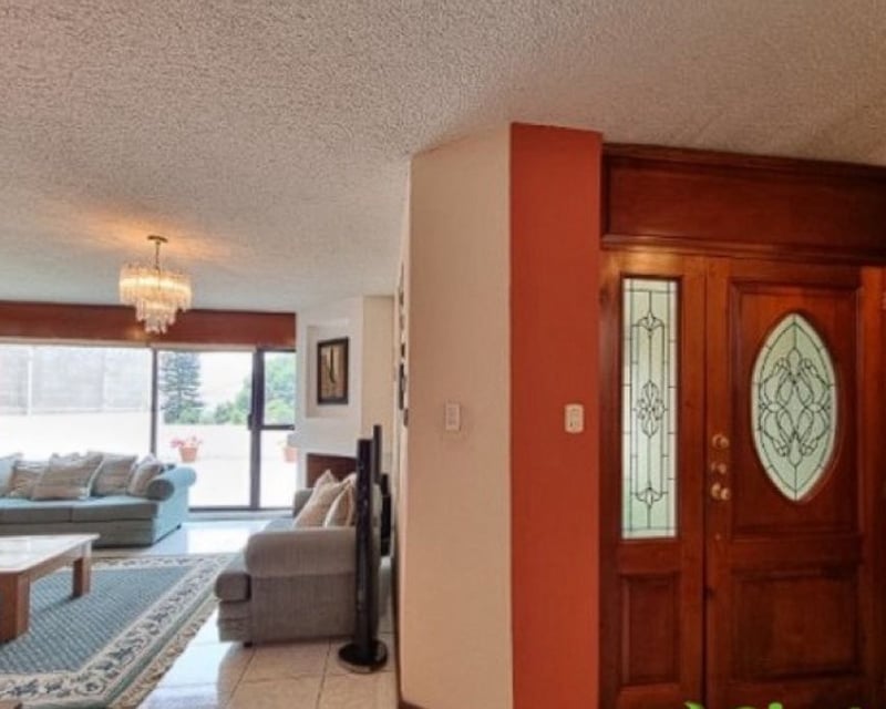 AMPLIA CASA  EN VENTA EN BALCONES DE SAN CRISTOBAL 