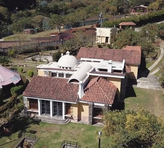 Granja en venta / Santa Lucía Milpas altas