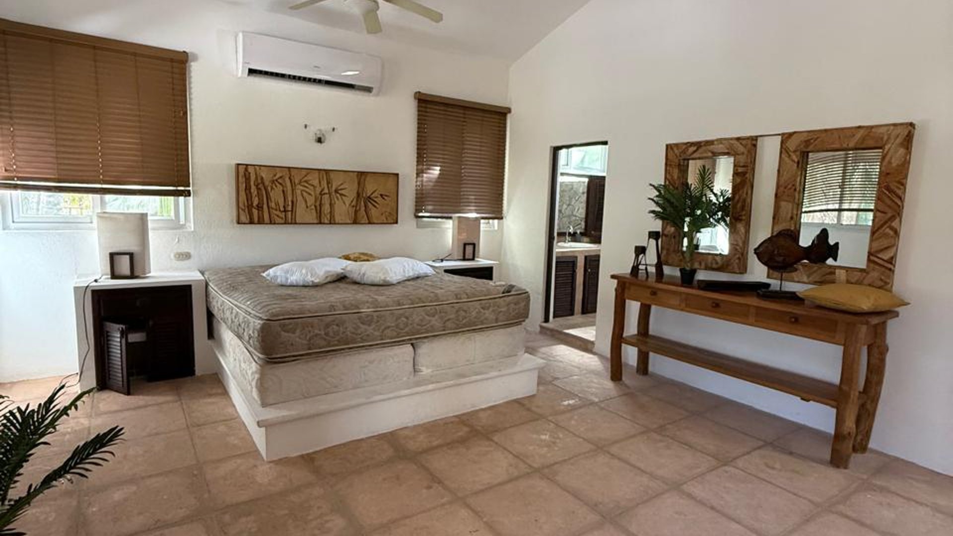 CASA EN VENTA CHULAMAR  FRENTE AL MAR - Miniatura 6