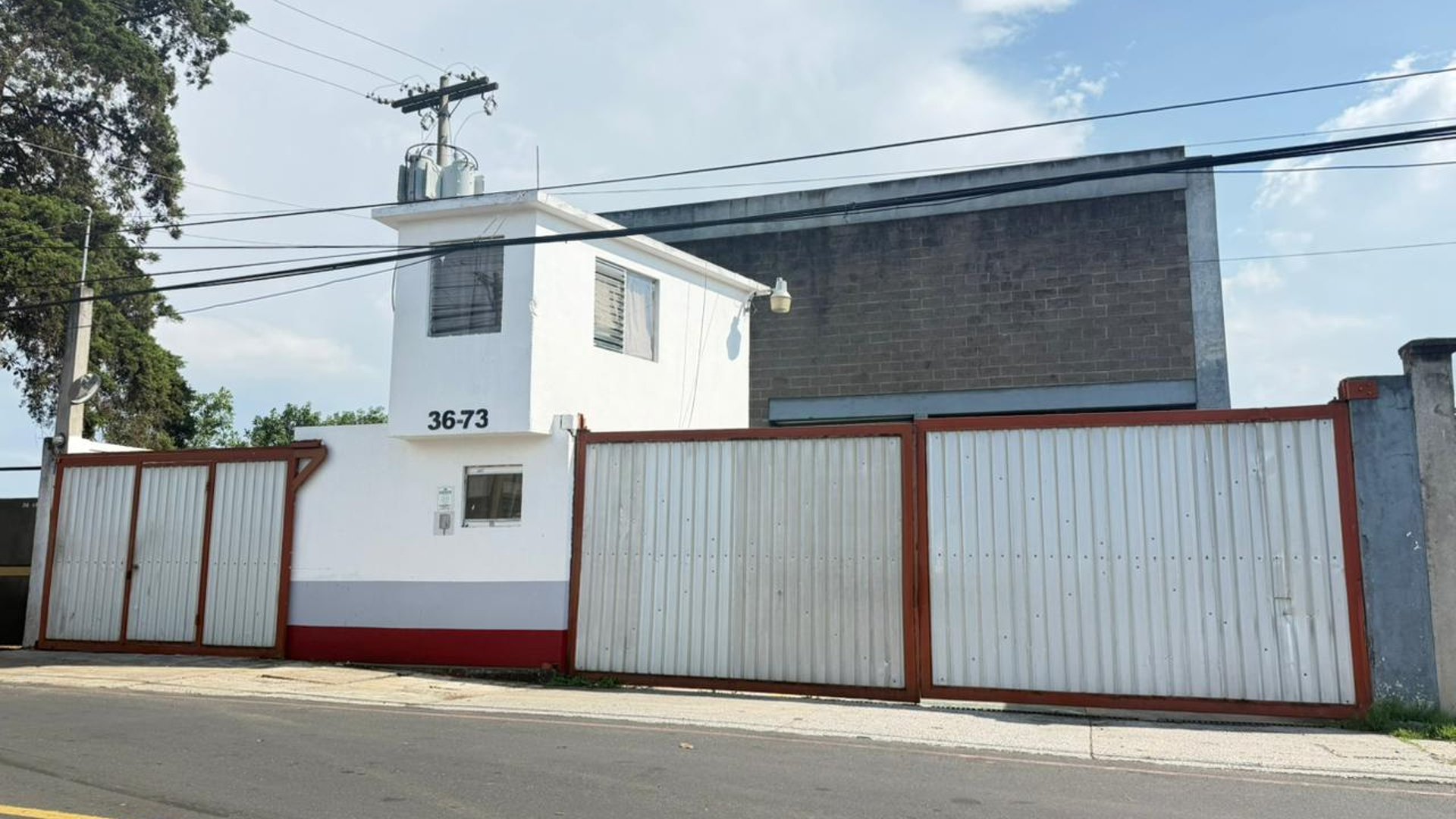 Bodega Premium en Renta, Zona 11 Guatemala: 7 Parqueos, 748m² - Miniatura 3