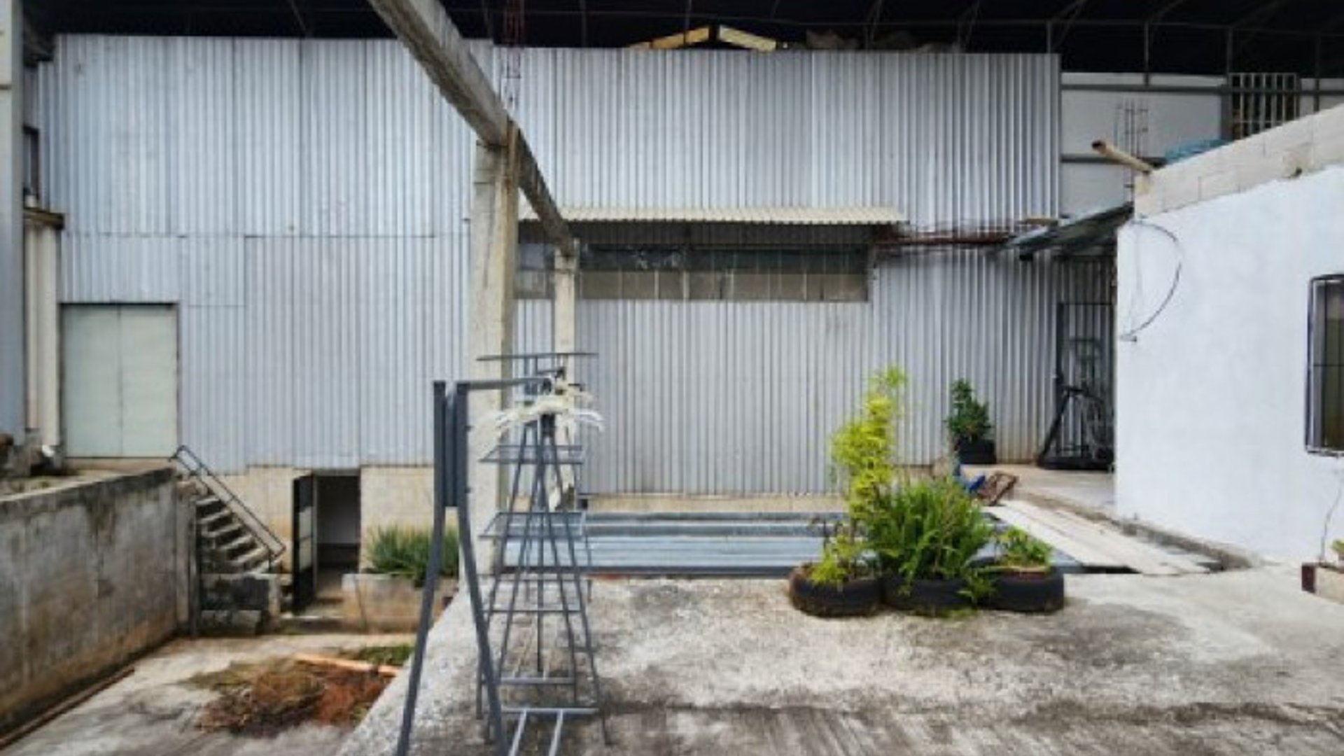 Bodega en Venta Granjas de San Cristóbal, Guatemala - Miniatura 2