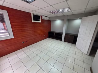 Bodega en renta en zona 2 de Mixco A 150 mts de la Roosevelt  Ref-5802 - 4