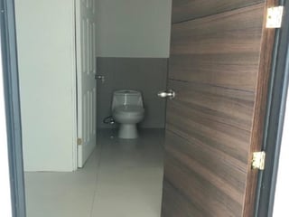 Oficina en alquiler, Zona Pradera  - 5
