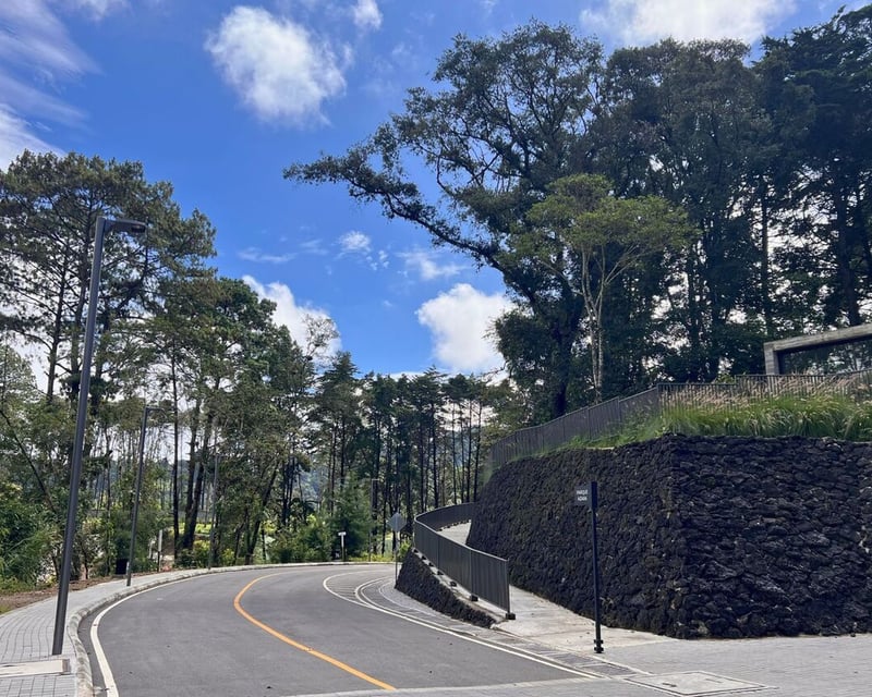 AZARA/ Legado Del Bosque/Terreno en Venta, Zona 16