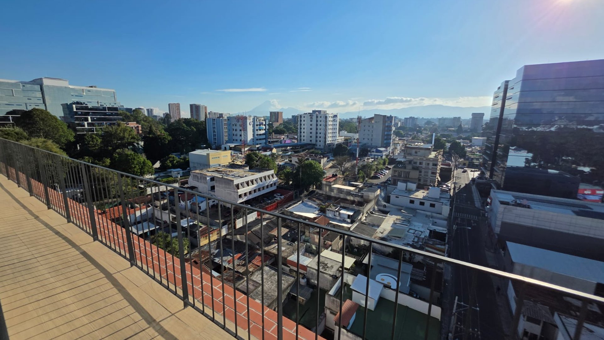 Apartamento amueblado en renta - 2 habitaciones en zona 10 Ref-5971 - Miniatura 14