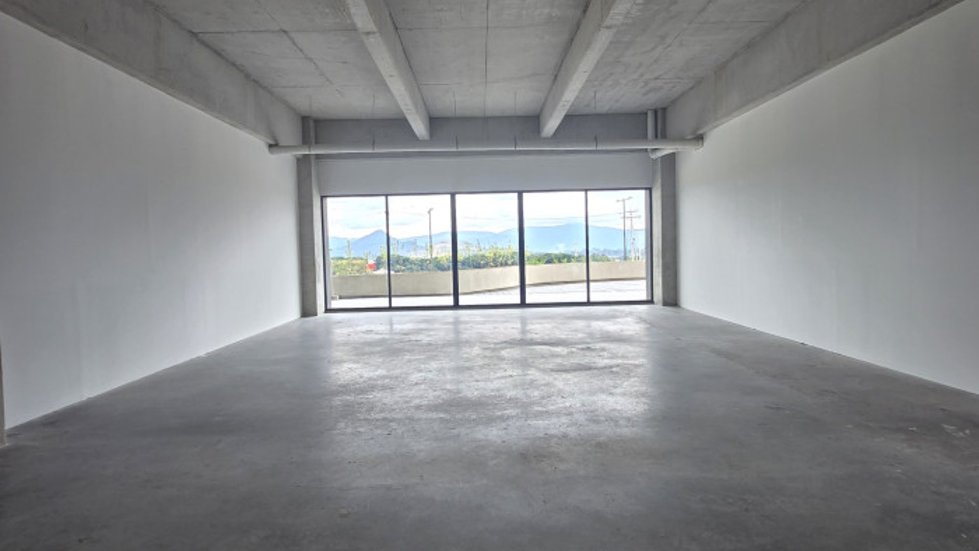 Local Comercial en Renta en Villa Nueva Guatemala - Miniatura 2