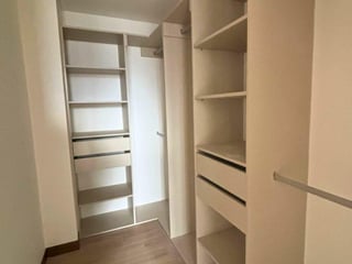 📍 APARTAMENTO EN VENTA – 2 HAB + BALCÓN |FERRÉ DIEZ | ZONA 10  - 5