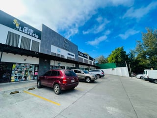 ALQUILER DE LOCALES COMERCIALES ÁREA DE FOOD COURT - KM 17.5, CES - 5