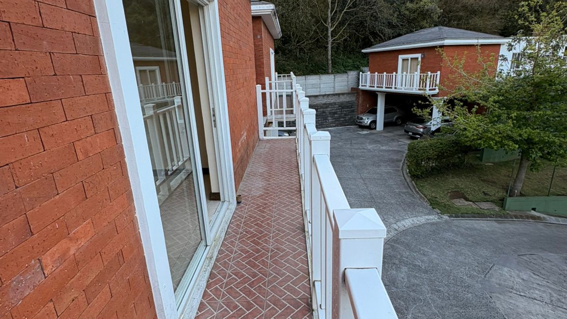 Casa en alquiler en Muxbal con línea blanca