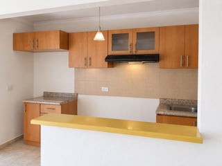 CASA EN VENTA RESIDENCIALES LOS ARCOS SAN MIGUEL PETAPA - 3