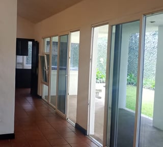 Casa en renta de 3 habitaciones con jardin en KM13 CAES Ref-5020