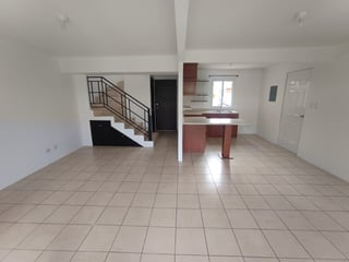 📍 CASA EN VENTA / RENTA – COND. PASEO DE ARRAZOLA | KM 16.5  - 2