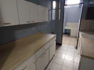 📍 CASA EN RENTA – 3 HAB + 1 NIVEL | COLONIA UTATLÁN 1 | ZONA 7 - 3