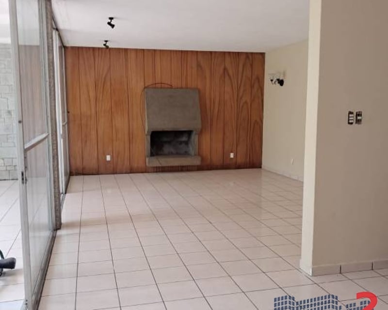 Casa fuera de condominio en Renta, Zona 10 (R10420)