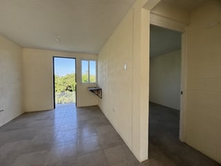 Casa en Venta dentro de Residencial en Sn Miguel Petapa - Image 2