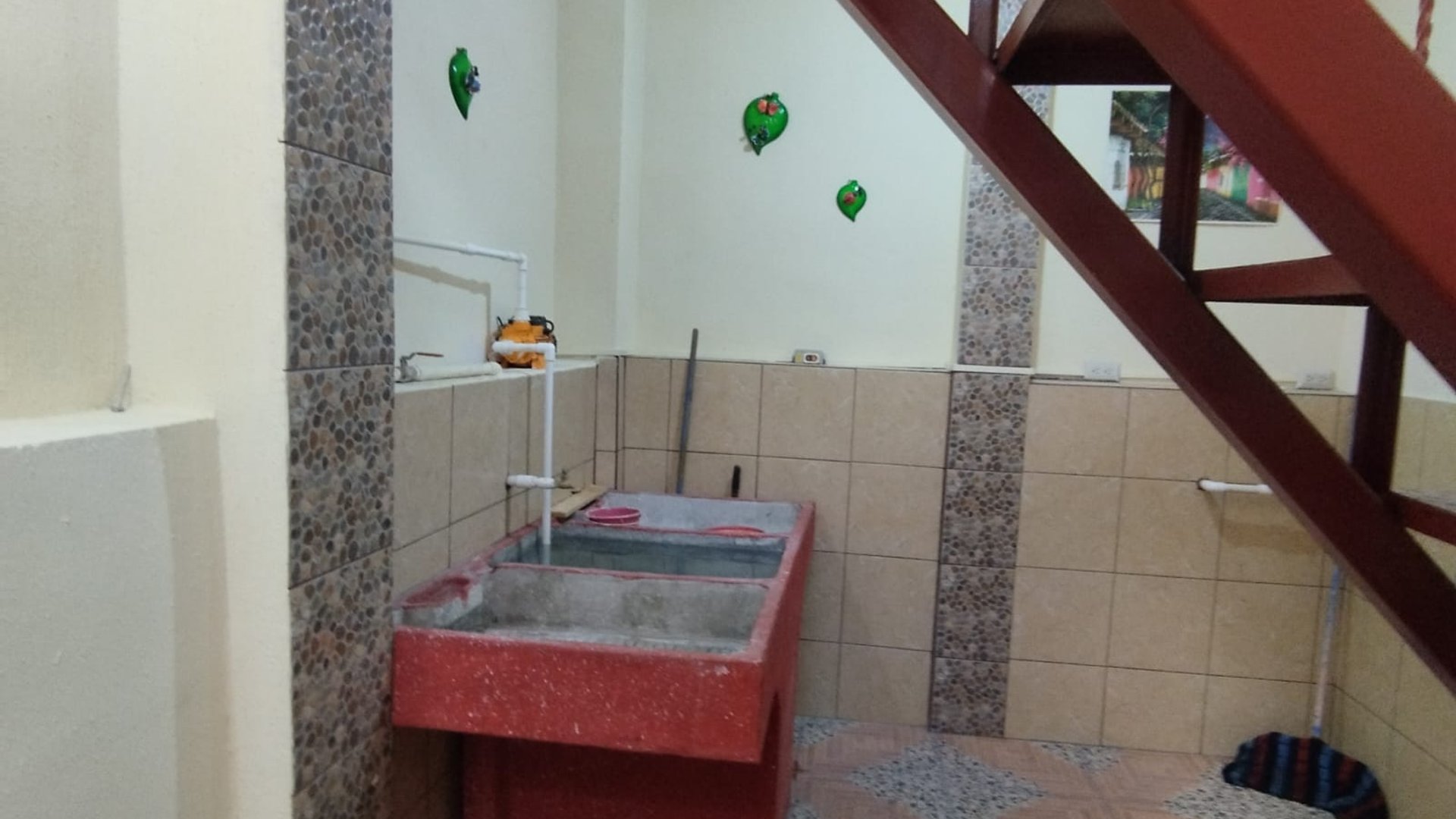 ???? CASA REMODELADA EN VENTA – 2 HAB | BARRIO MODERNO | ZONA 2 - Miniatura 10