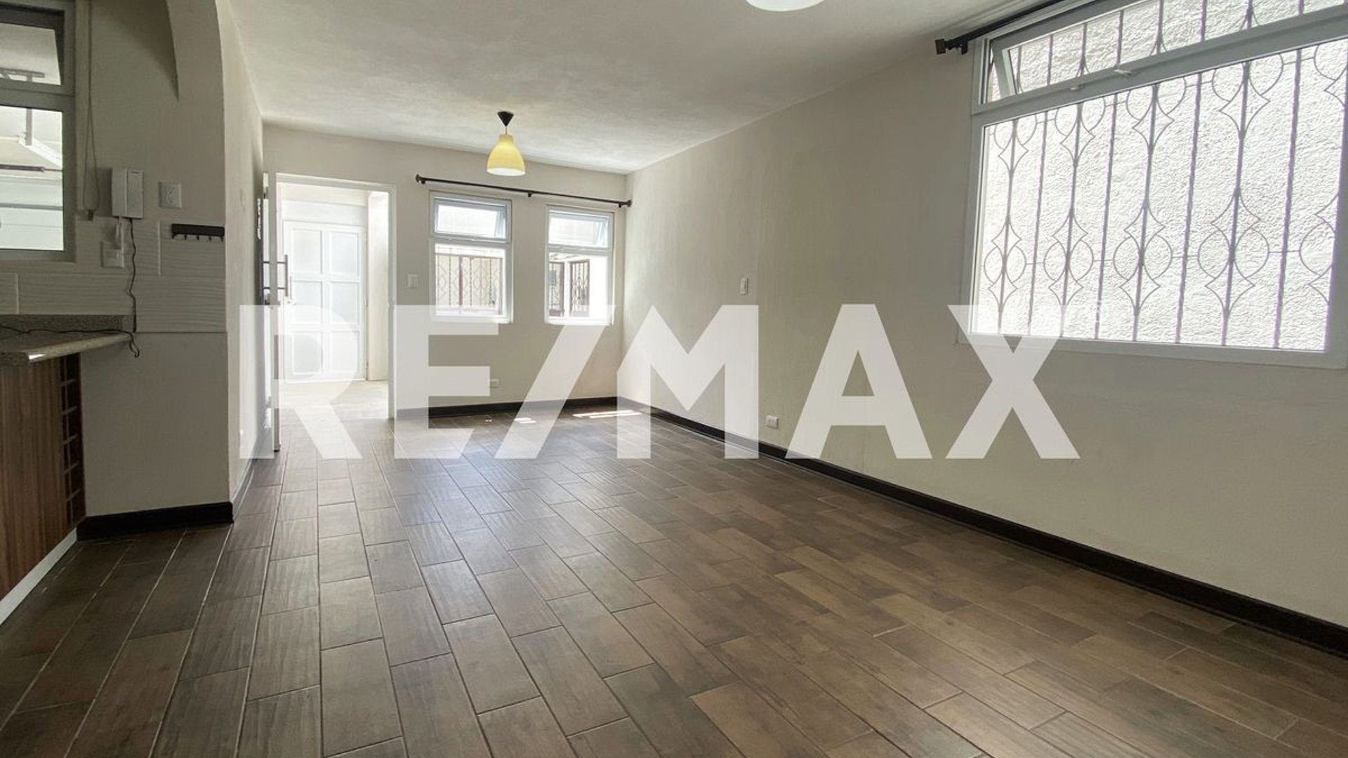Apartamento Renta | Zona 16 | Residenciales San Carlos - Miniatura 6